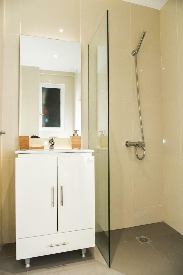 Warm Apartment At Exarchia 1 Bed 2 Pers Aten Exteriör bild