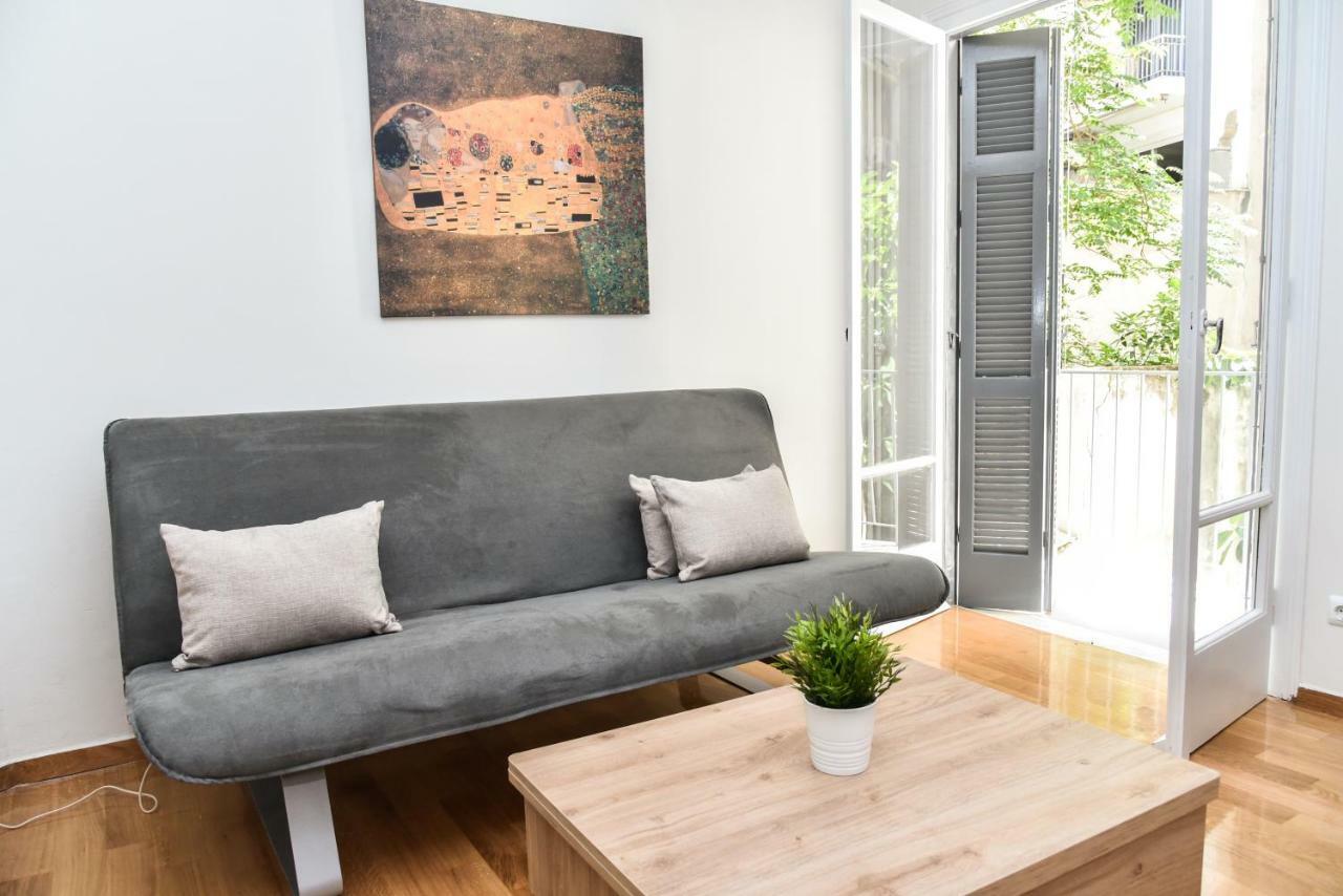 Warm Apartment At Exarchia 1 Bed 2 Pers Aten Exteriör bild